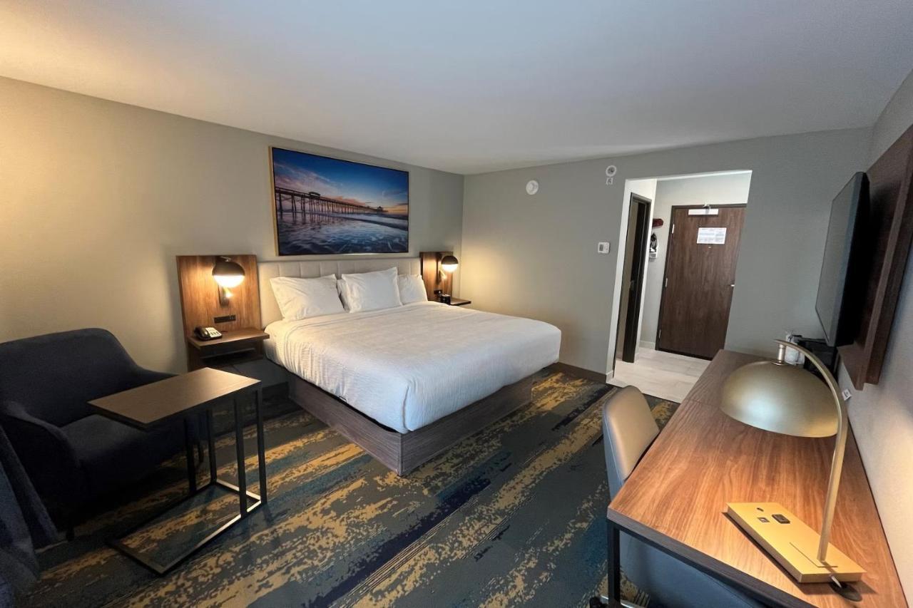 La Quinta Inn By Wyndham Columbia Ne / Fort Jackson Экстерьер фото